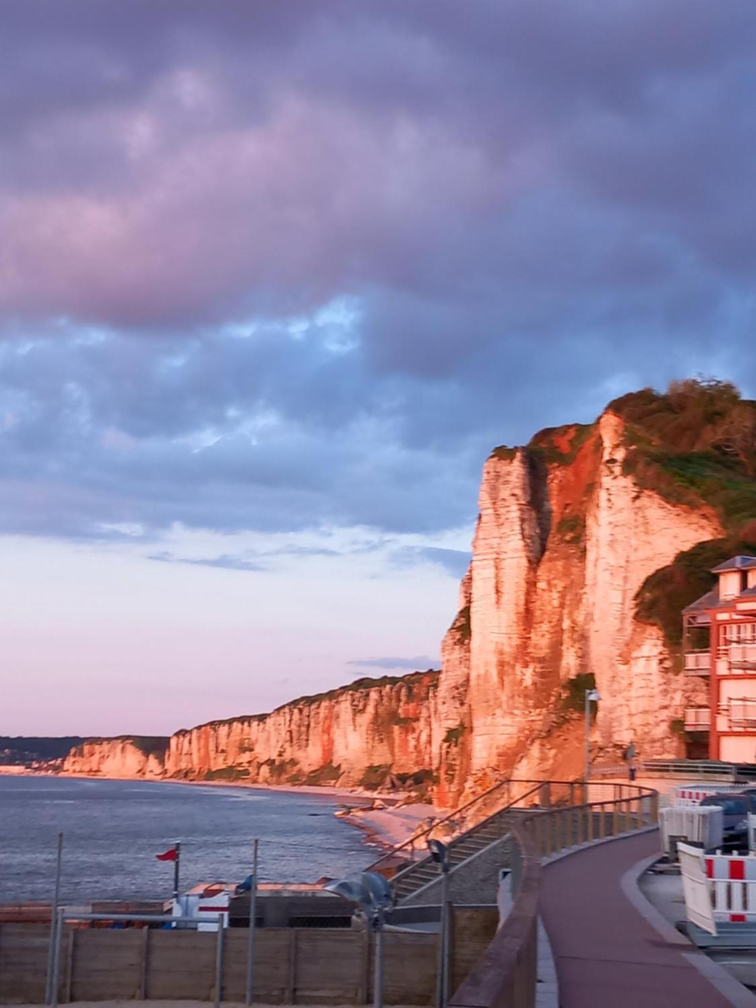 Maison De Vacances Clos Des Hogues Entre Etretat Et Fecamp Сен-Леонар Экстерьер фото