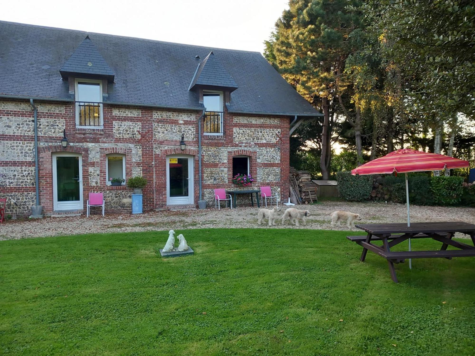 Maison De Vacances Clos Des Hogues Entre Etretat Et Fecamp Сен-Леонар Экстерьер фото